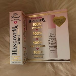 Too Faced Makeup - Too Faced Hangover 3 in 1 Setting Spray & Primer Too Faced Makeup - Too Faced Hangover 3 in 1 Setting Spray & Primer